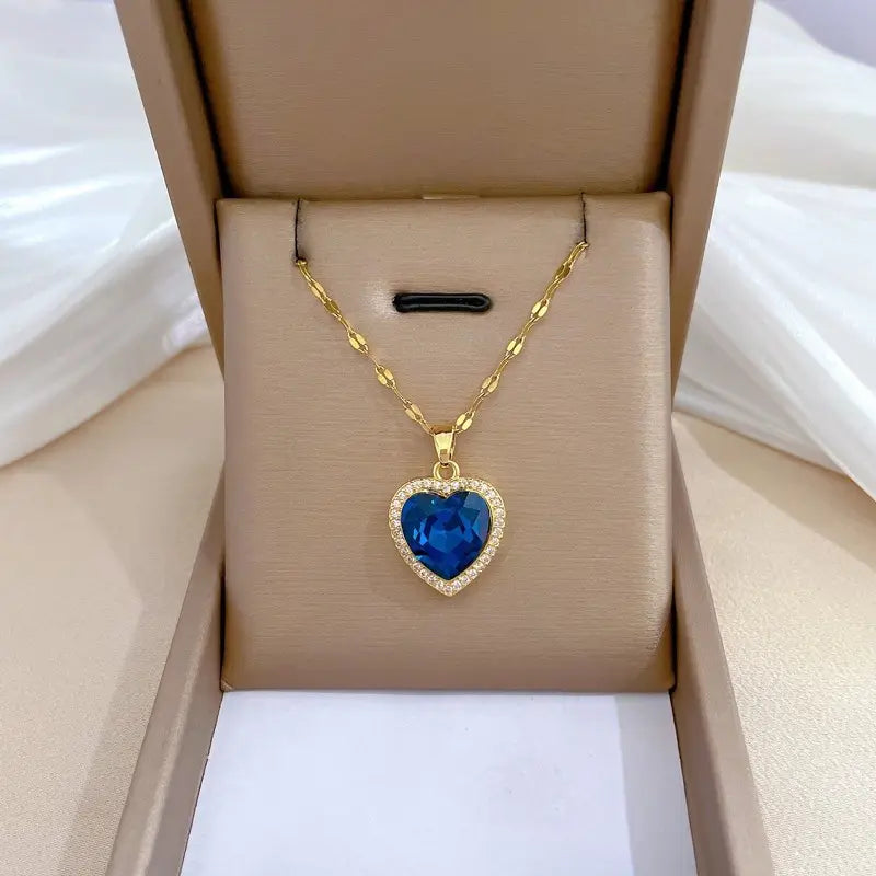 Elegante gouden ketting met verfijnde details