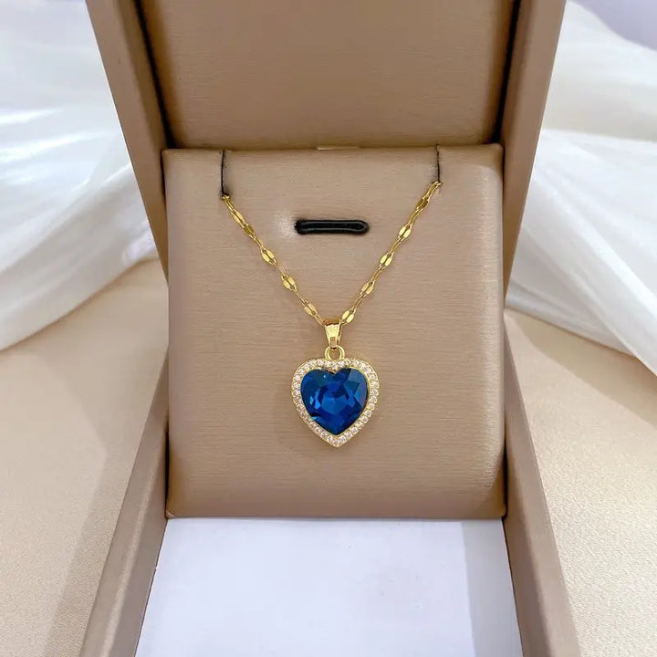 Elegante gouden ketting met verfijnde details