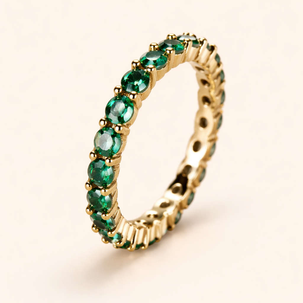 Zachte gouden ring met verfijnde details
