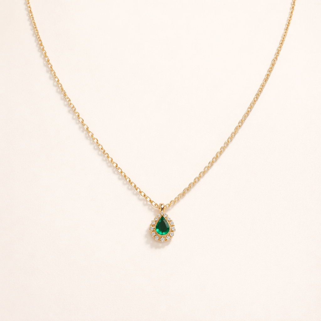 Elegante gouden ketting met verfijnde details