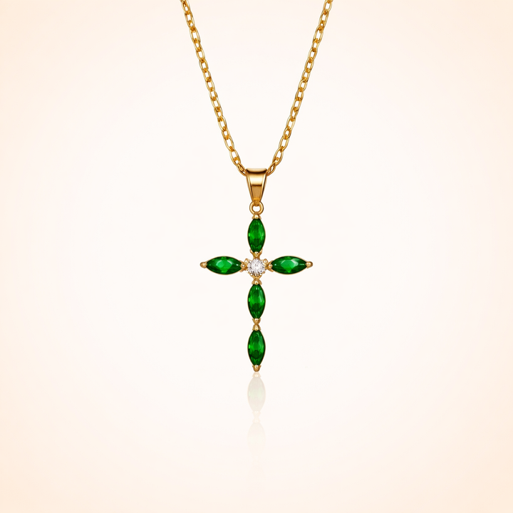 Elegante gouden ketting met smaragd kruis ontwerp