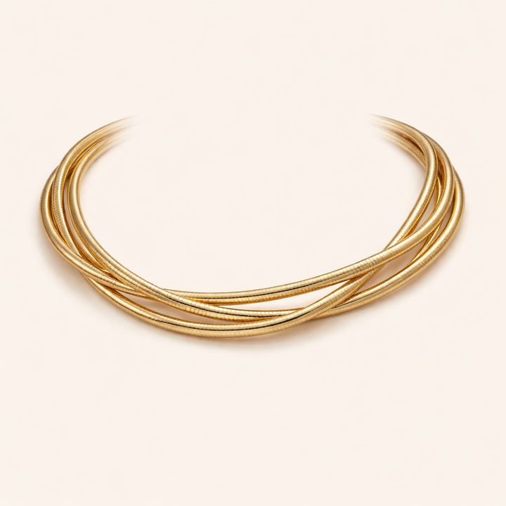 Elegante gouden ketting met drie lagen