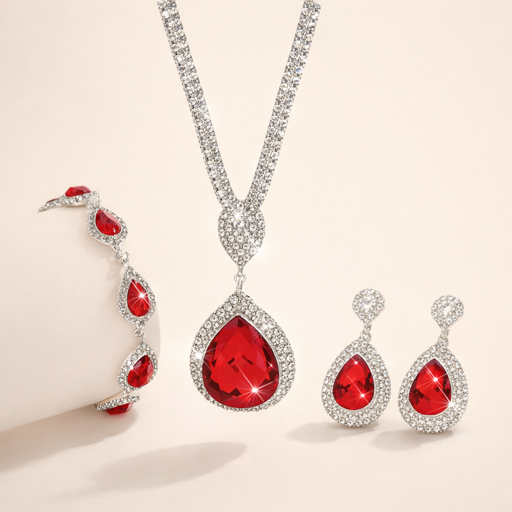 Elegante witgouden ketting met subtiele zirkonia details