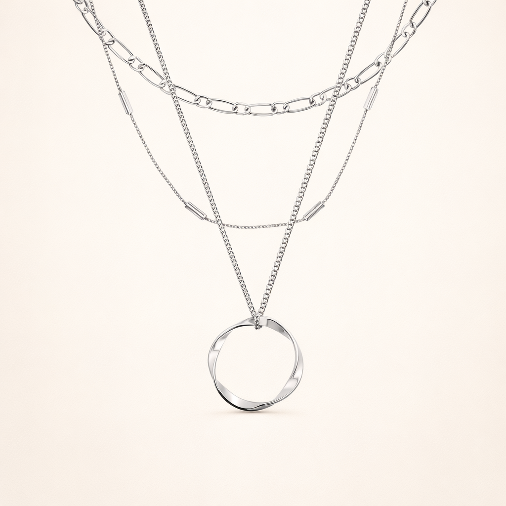 Elegante open cirkel ketting van wit goud