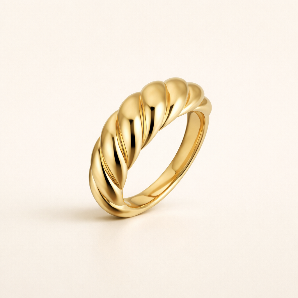 Elegante witgouden ring met verfijnde golven