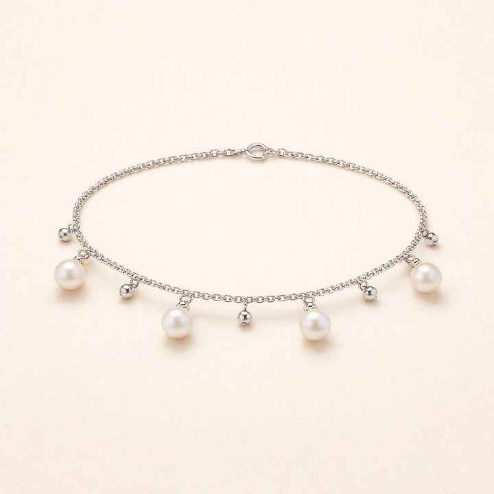 Zilveren armband met elegante parel en subtiele details