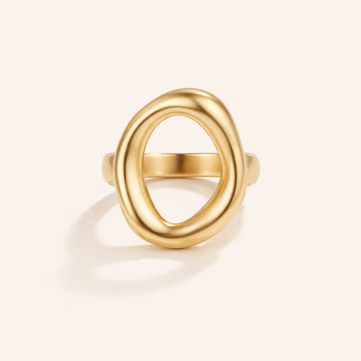 Zachte gestructureerde gouden ring