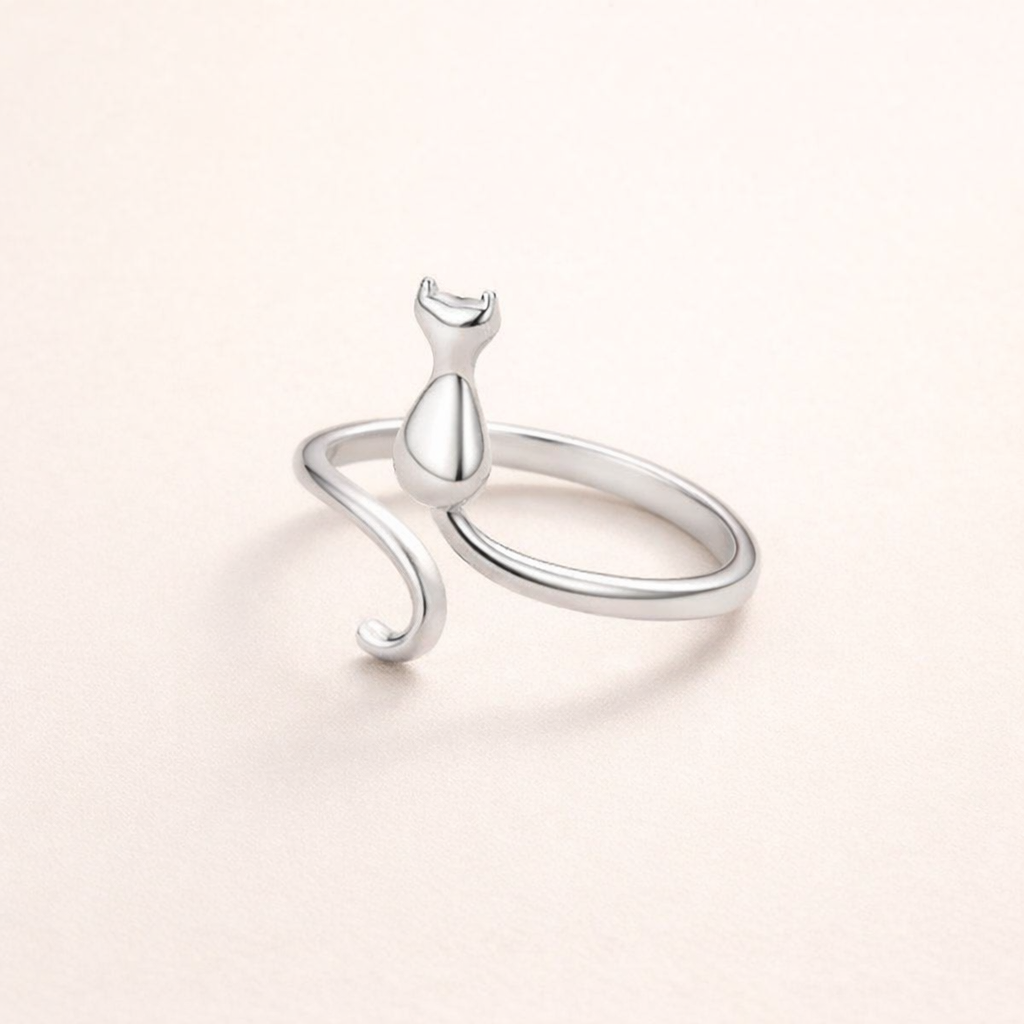 Elegante zilveren ring met sterrenmotief