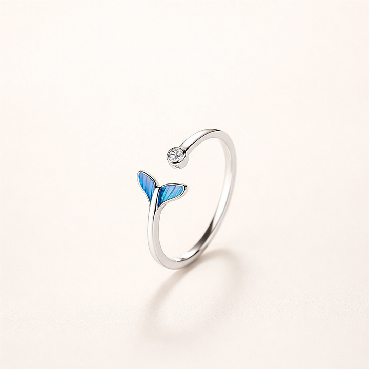 Zilveren ring met zirkonia en elegante golfvorm