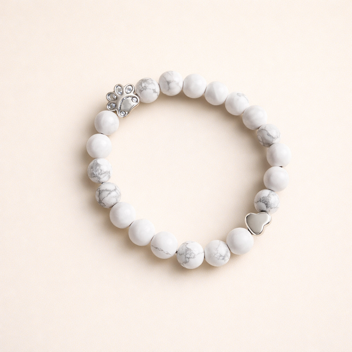 Natuurlijke Edelstenen Armband met Poot- en Hartbedel – Handgemaakt Ontwerp