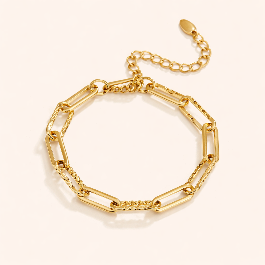 Jihan Chunky Chain Bracelet
