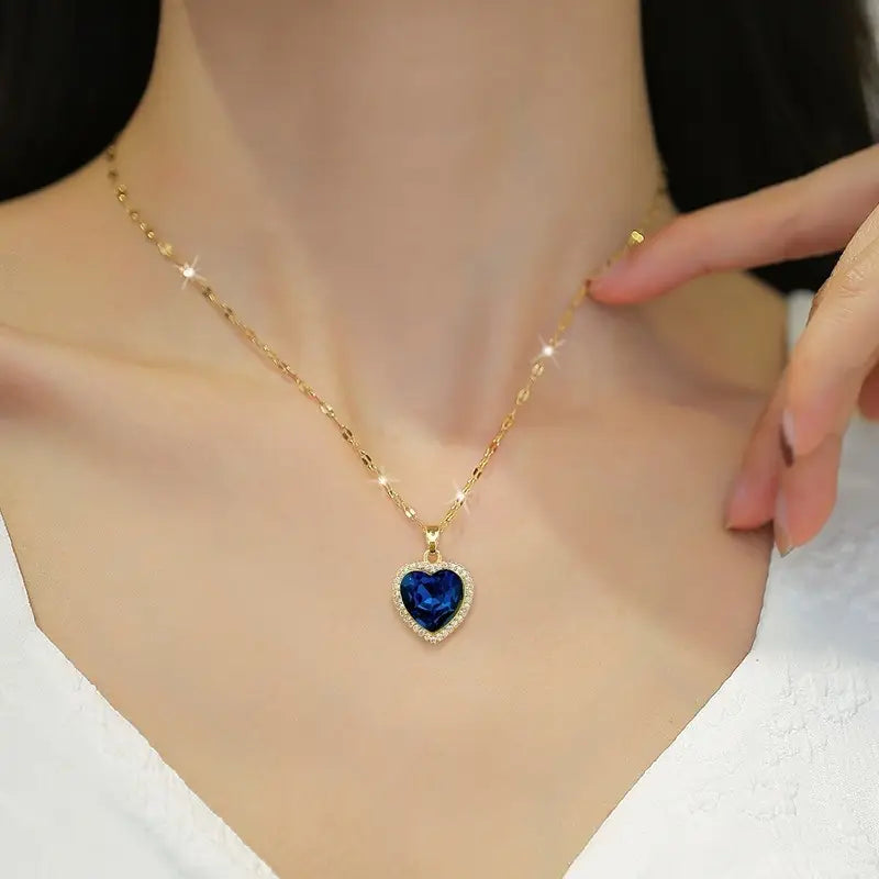 Elegante gouden ketting met verfijnde details