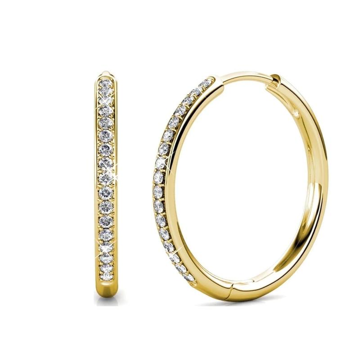 Elegante gouden oorbellen met pave-details