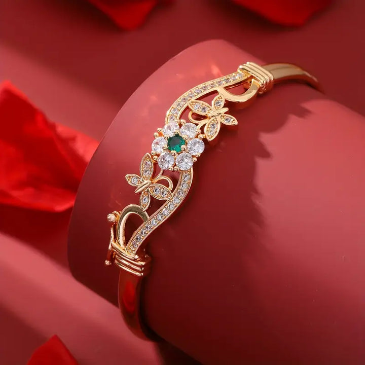 Zachte gouden armband met verfijnde details