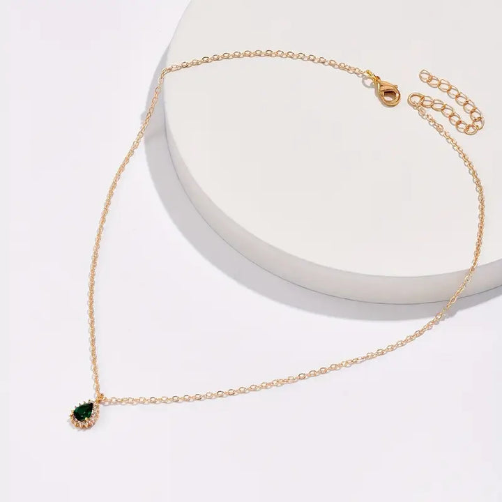 Elegante gouden ketting met verfijnde details