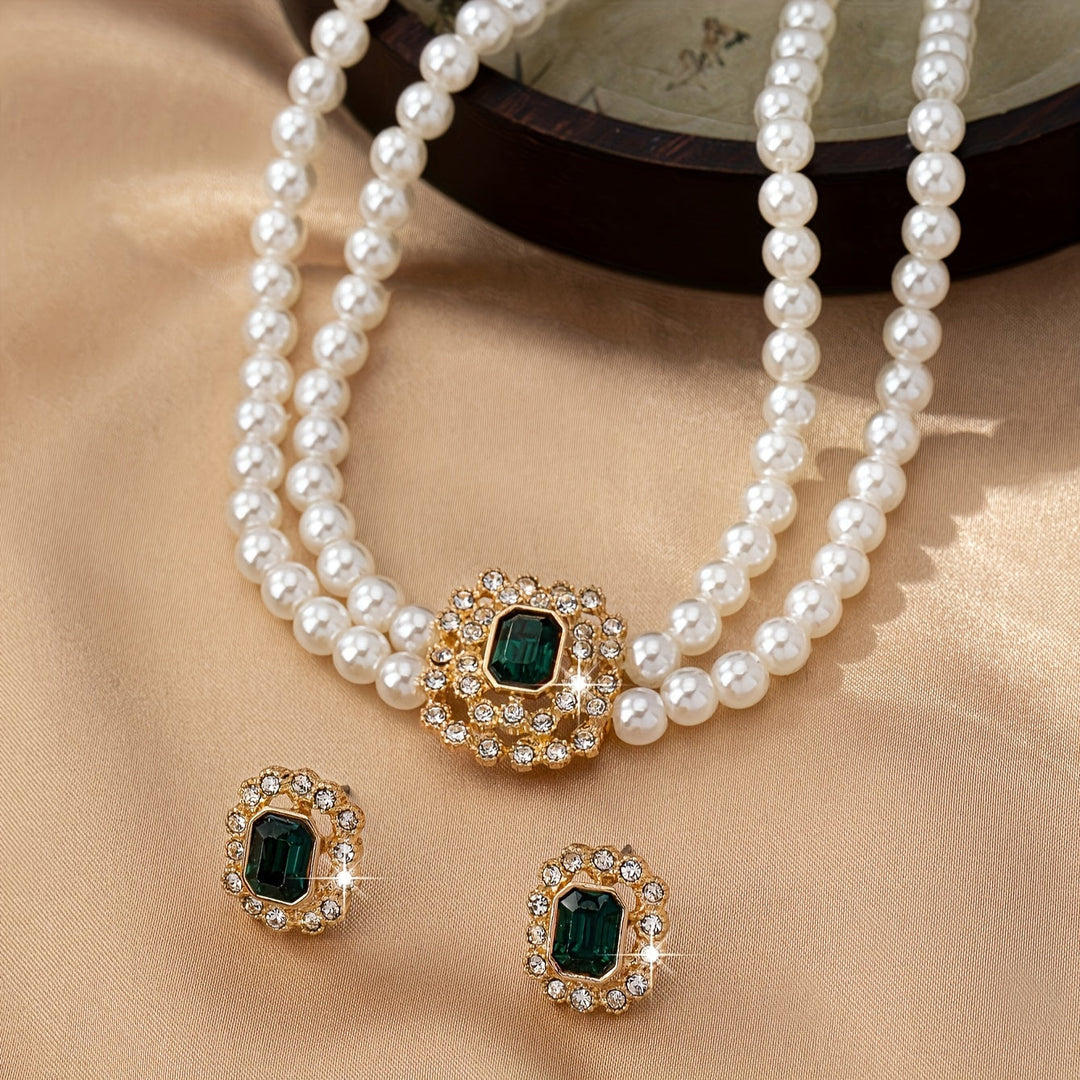 Elegante gouden ketting met verfijnde details
