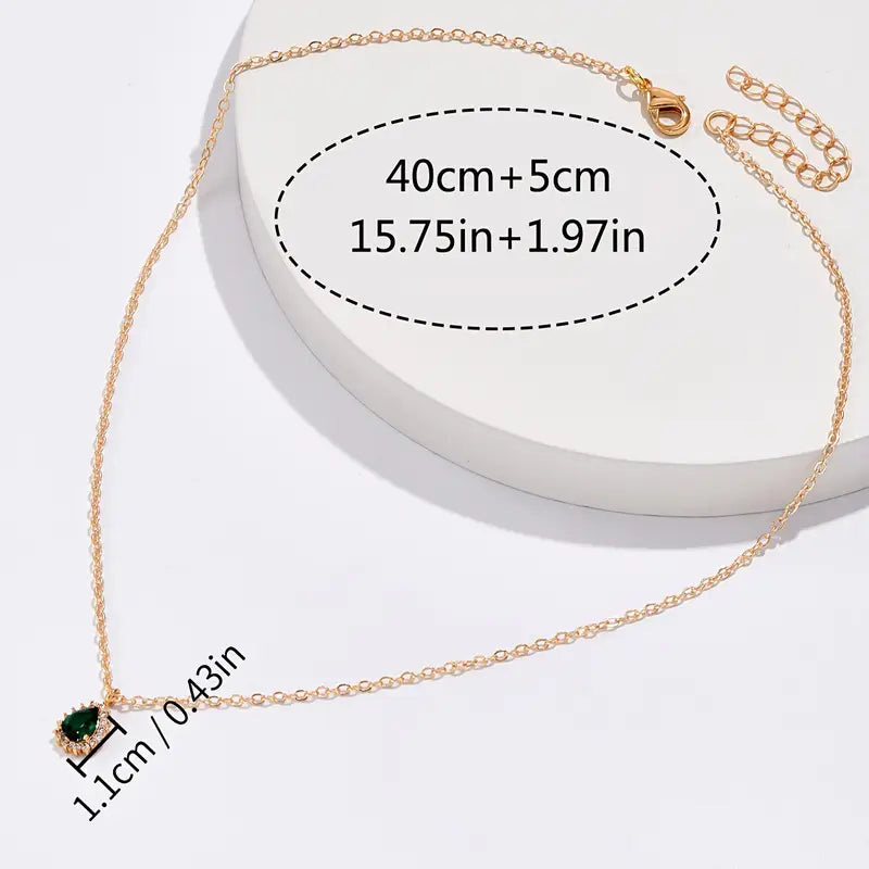 Elegante gouden ketting met verfijnde details