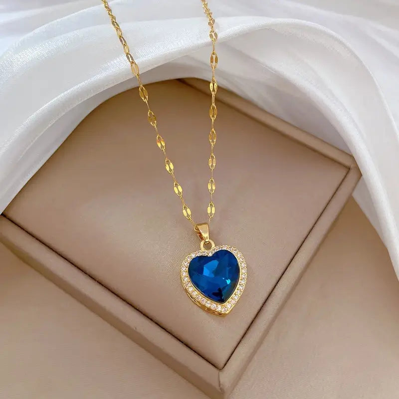 Elegante gouden ketting met verfijnde details