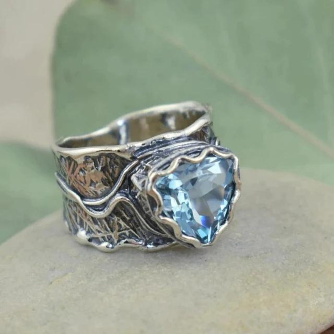 Elegante ring met saffier in roségoud