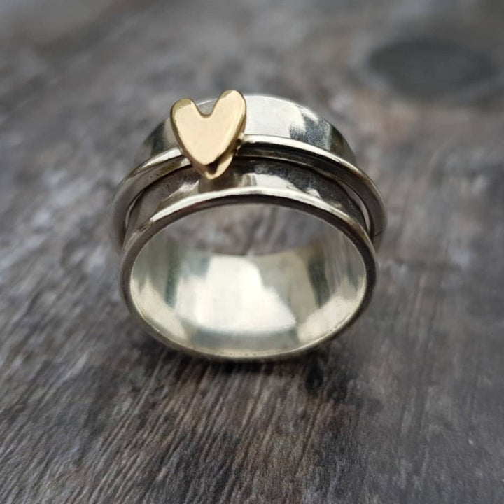 Elegante gouden ring met hartje