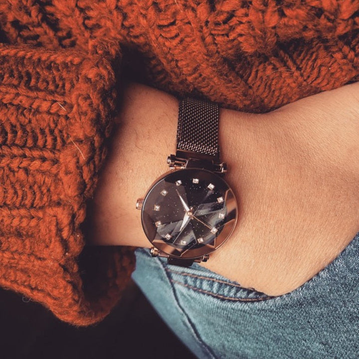 Elegante horloge met sterrenhemel