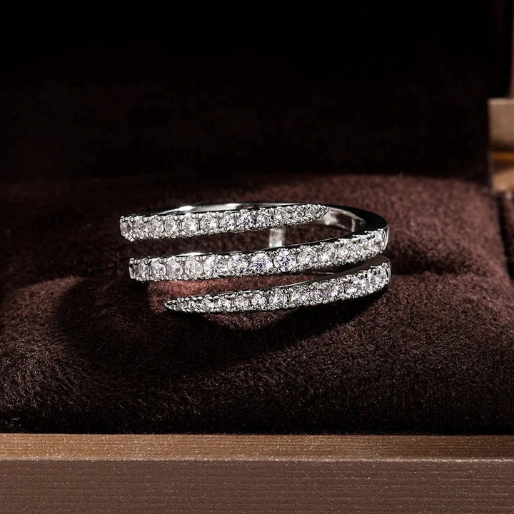 Elegante ring van wit goud met verfijnd ontwerp