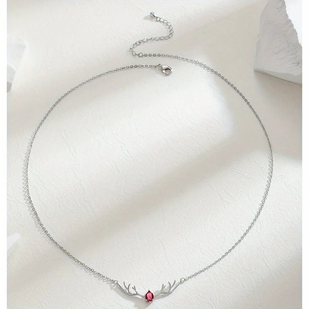 Hertengewei Ketting met Delicaat Hart Bedel