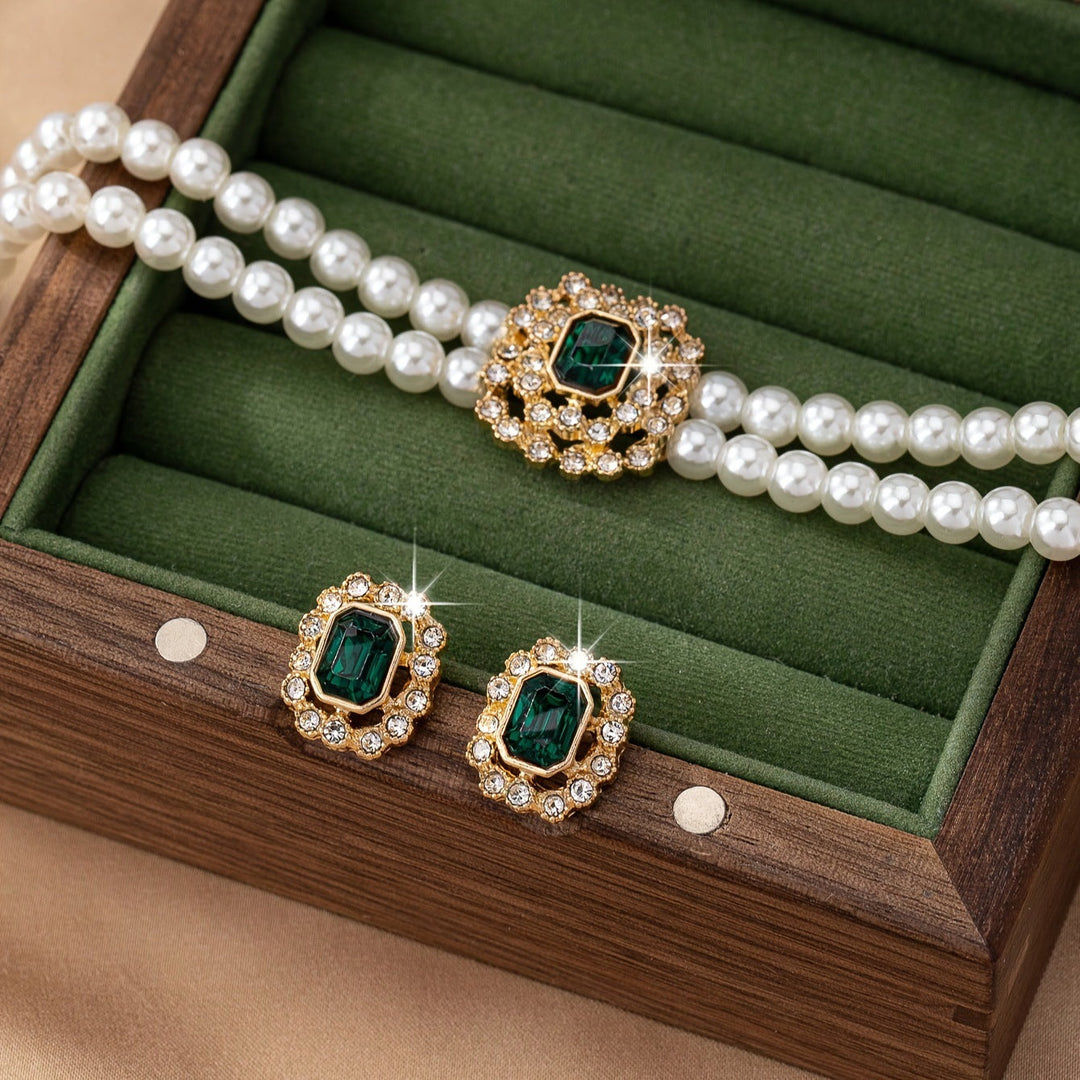 Elegante gouden ketting met verfijnde details
