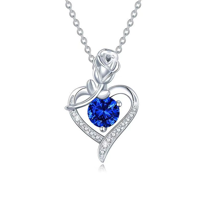 Rozenhart ketting van wit goud met saffieraccenten