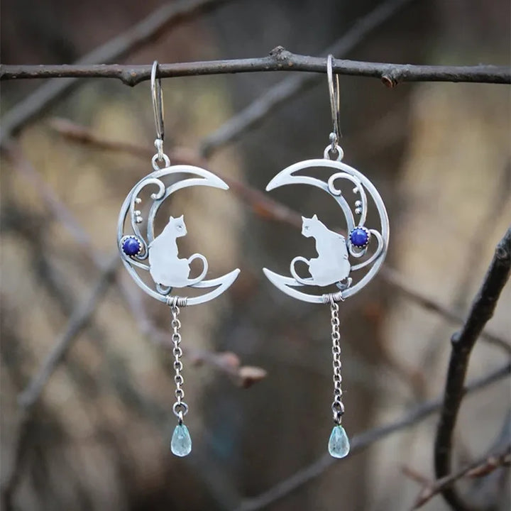 Maanlicht Kat Oorbellen – Vintage Halvemaan Ontwerp met Lapis Lazuli Edelsteen