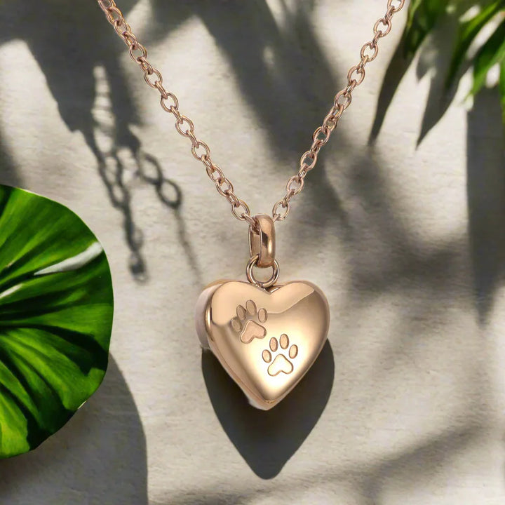 Huisdier Herinneringsurn Ketting – Hartvormige Hanger met Pootgraveerwerk