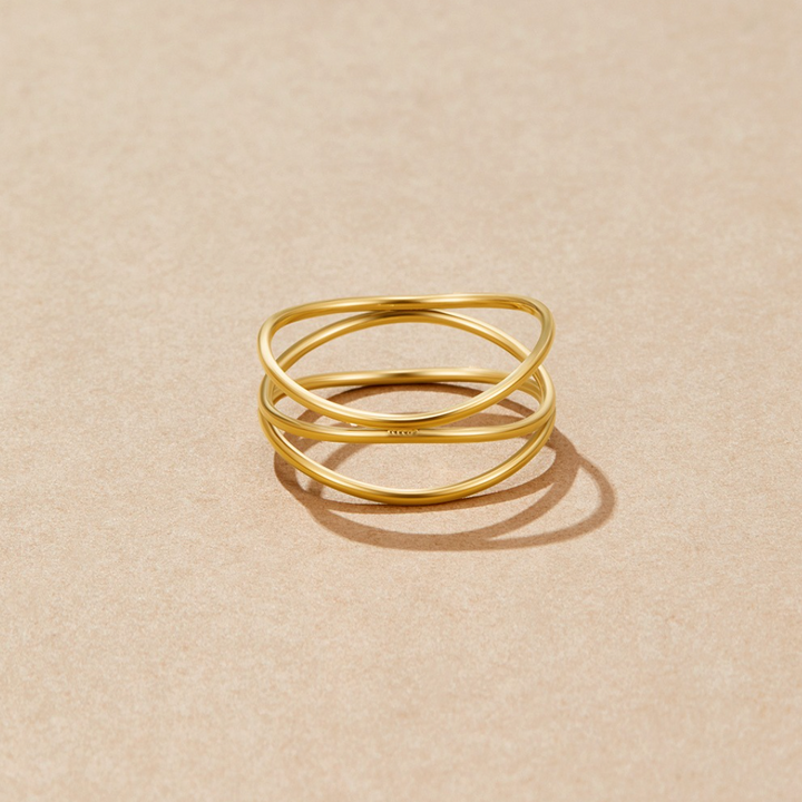 Verfijnde gouden ring met eindeloze lus