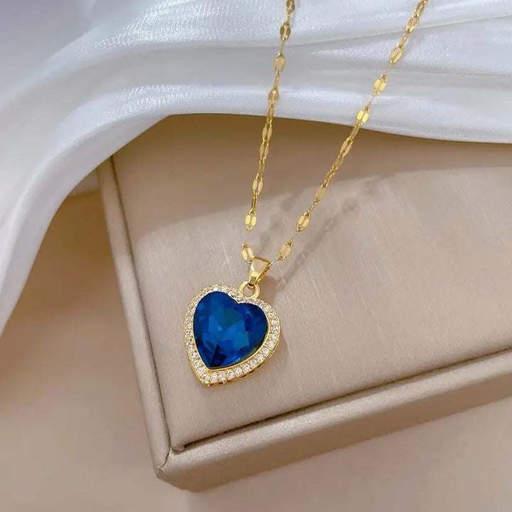 Elegante gouden ketting met verfijnde details