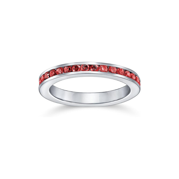 Eindeloze ring van wit goud met subtiele zirkonia details