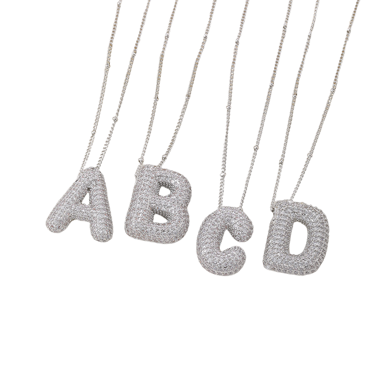Elegante witte gouden ketting met bubbels