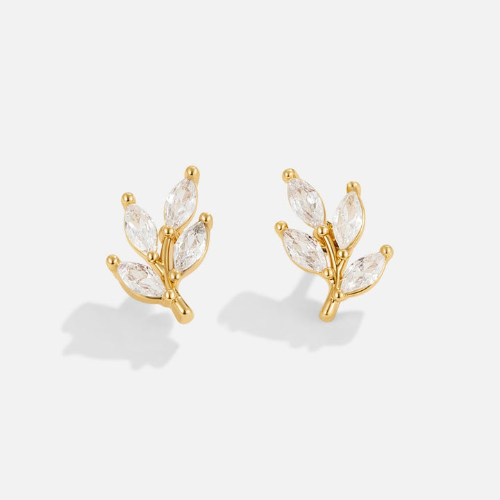 Elegante oorbellen van kristal met bladmotief
