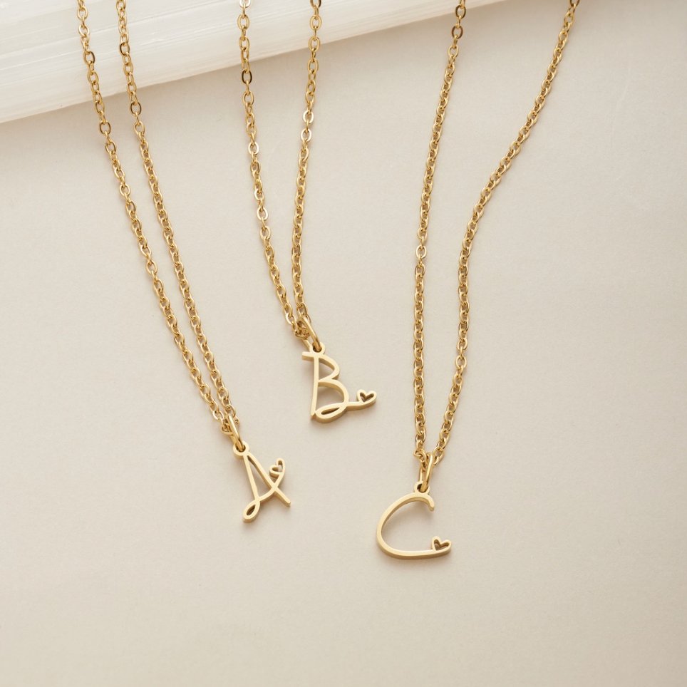 Gouden Letter Hart Ketting.