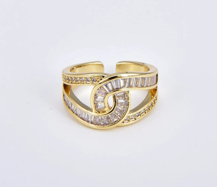 Geknoopt roségouden ring met subtiele details