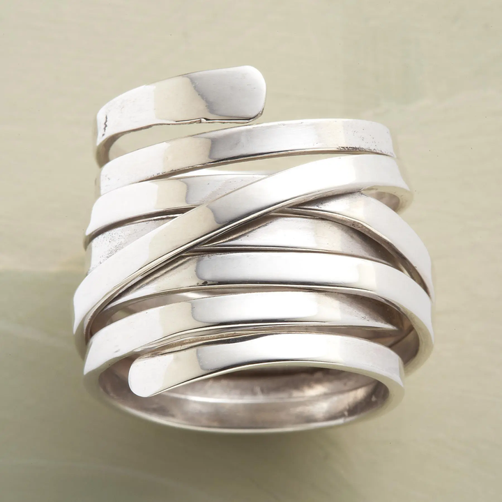 Verfijnde zilveren ring met vintage uitstraling