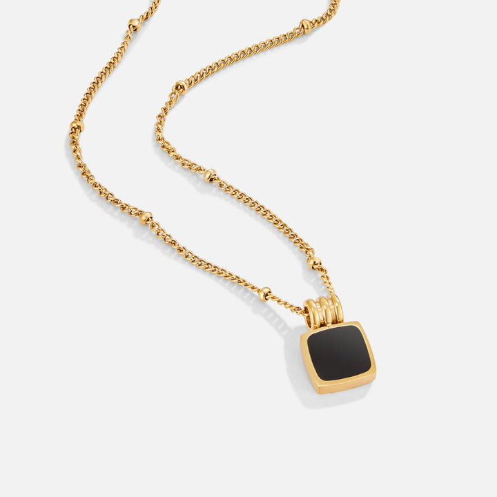 Lucia Zwarte Hangende Ketting