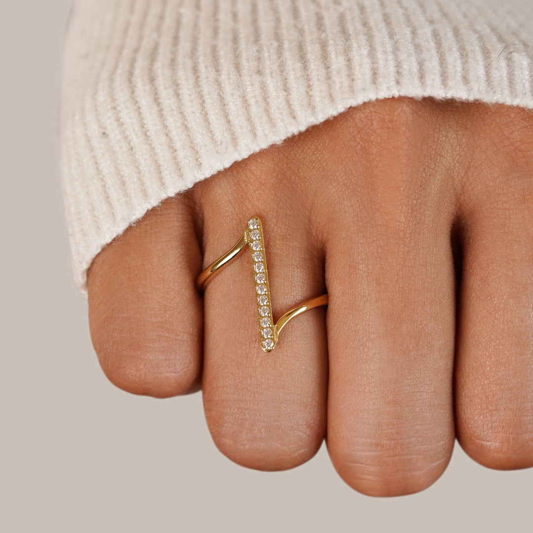 Mila Gedraaide Gouden Ring