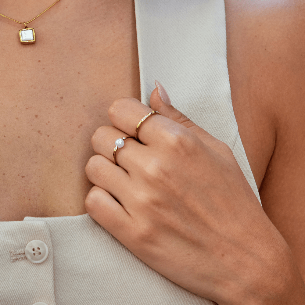 Peri Parels Ring